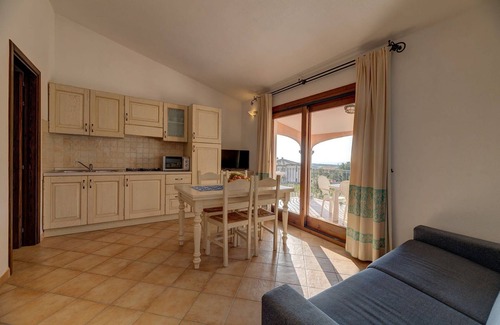 Badesi Apartment | The Fantastic Residenza Badus T6 2BedApt sleeps 6