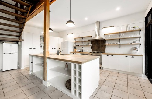 Montville House | The Farm on Razorback Ridge - Exquisite Getaway in Idyllic Location