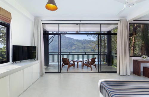 Hatton House | The Farm Resorts