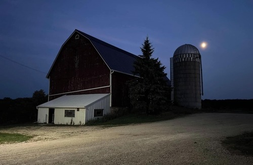 Chilton RV Rental | The Farm RV and Camper Parking