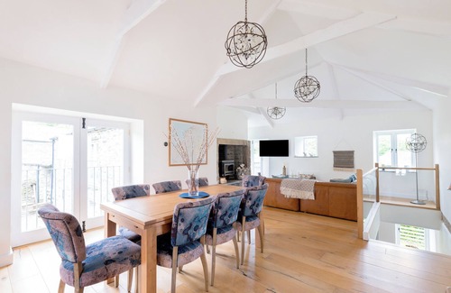 Delabole Cottage | THE FARMHOUSE - WITHIN THE HELLAND BARTON FARM COLLECTION in Delabole