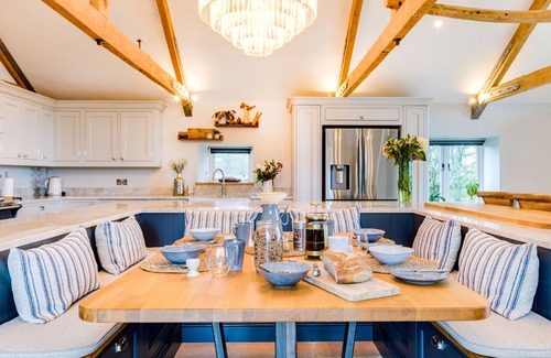 Delabole Cottage | THE FARMHOUSE - WITHIN THE HELLAND BARTON FARM COLLECTION in Delabole