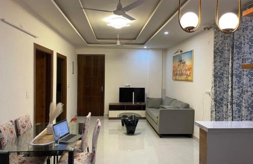 Bullawala Apartment | The feathers