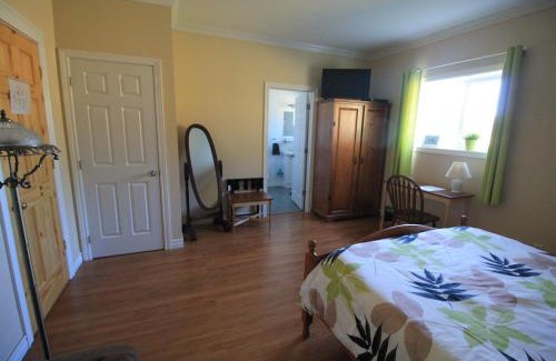 Port Hood Bed & Breakfast | The Fiddle and the Sea Bed and Breakfast