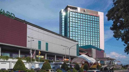 Kuching Apartment | The Floorspace Imperial Suites Apartment