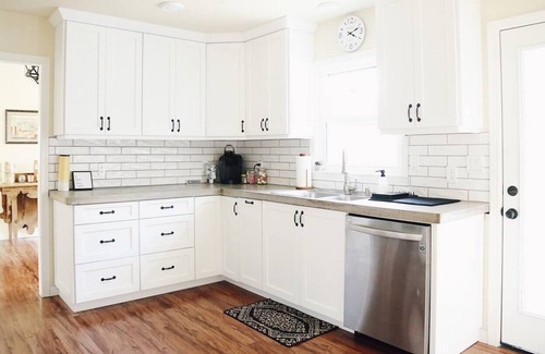Kerrville House | The Florence House, 2BD/1BA, Fenced Yard, Near Park, River