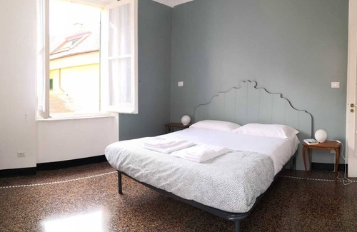 Camogli Apartment | The Flower House on the Beach CODE CITRA 010007-LT-0373