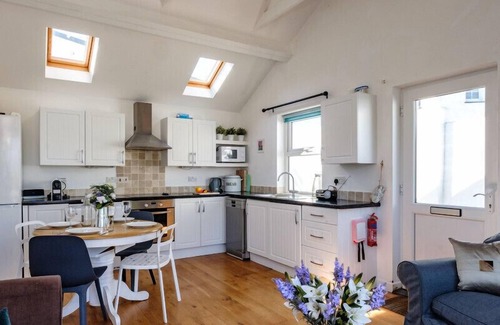 Port Isaac Cottage | THE FOLLY, pet friendly, with a garden in Port Isaac