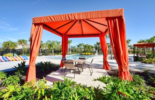 Loughman Cottage | The Force at Solterra by Shine Villas #041