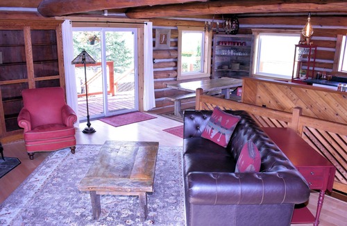 Bozeman House | The Forever Home - 360° Moutain Views. This home is professionally maintained.