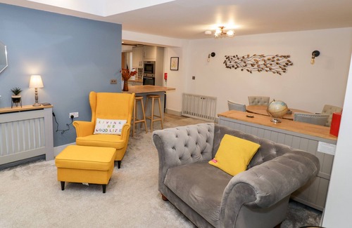 Bridgnorth Cottage | THE FOX, family friendly in Bridgnorth