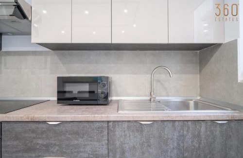 Il-Balluta Apartment | The fully equipped Central Suites in St Julians
