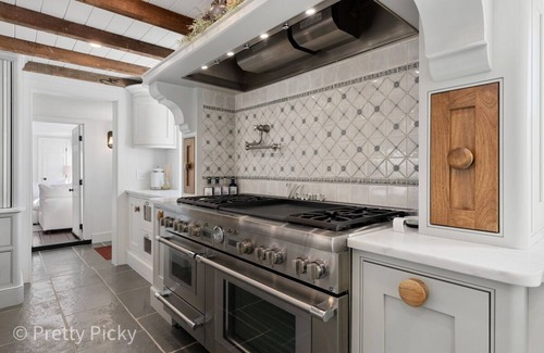 Chatham House | The Gables: 364-C Chatham Resort Style Estate with Heated Pool, Close to Everything