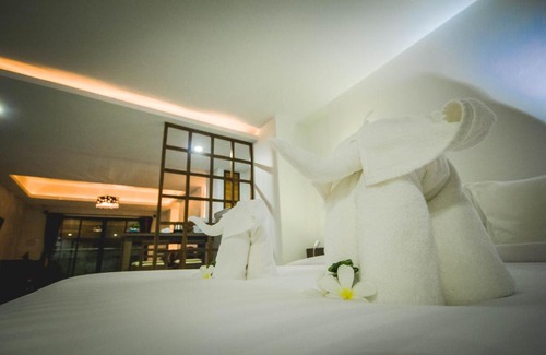 Ko Chang Hotel | The Gallery At Koh Chang
