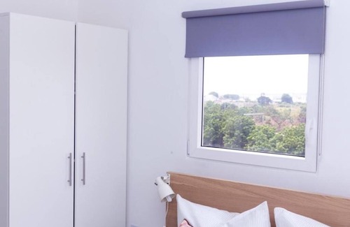 East Legon Apartment | The Gallery Luxury Suite 33, less than 10 minutes from the Airport.