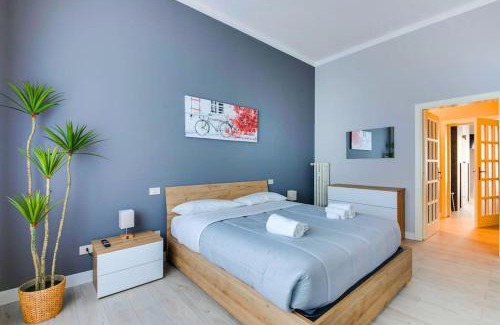 Reggio nell'Emilia Apartment | [The Garden] Centro Storico + Free Parking + Wi-Fi