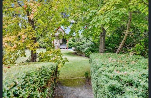 Aldgate Apartment | The Garden Gatehouse