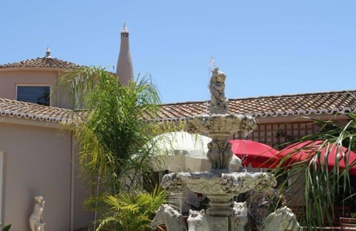Portimao Apartment | The Gate House apartment. Private setting. Pool. Spa. Gym