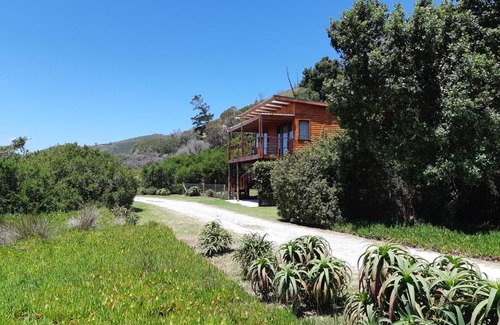 Knysna House | "The Gatehouse", Goosebumps - Cottage in Lake Brenton on Knysna Lagoon