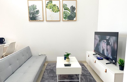 Tuol Kouk Apartment | The Gateway Phnom Penh by Caerus Management