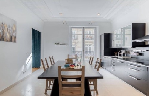 Champs-Elysees Apartment | The gateway to the most glamorous neighborhood of Paris-Champs Elysees