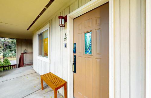 Sandpoint Apartment | The Gem Box