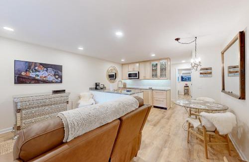 Sandpoint Apartment | The Gem Box