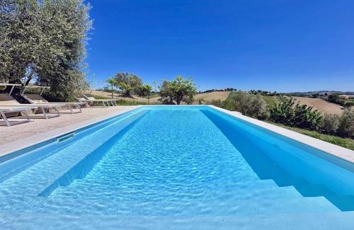 Senigallia Apartment | the Ginestra in historic country house with pool and air cond in Senigallia