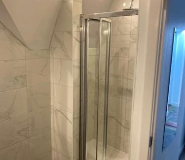 Everton Hotel | The Glenbuck Hotel Anfield