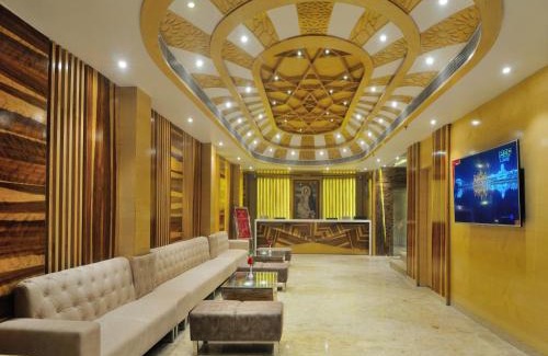 Paharganj Hotel | The Gold Regency - 02 Mins from New Delhi Railway Station