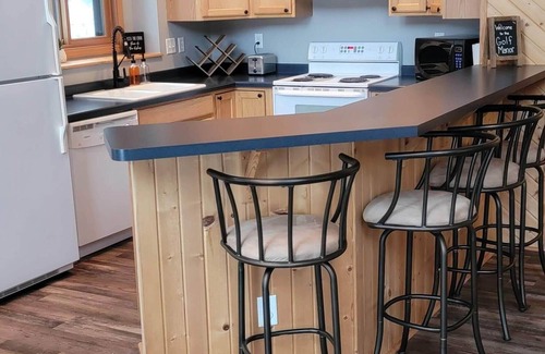 Rome House | ❤️The Golf Manor, located on the 3rd hole of The Pines. Minutes from Sand Valley