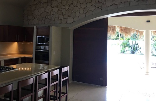 Las Terrenas Villa | THE GOOD LIFE VILLA perfect location being close to beach and restaurants