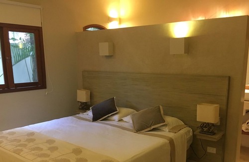 Las Terrenas Villa | THE GOOD LIFE VILLA perfect location being close to beach and restaurants