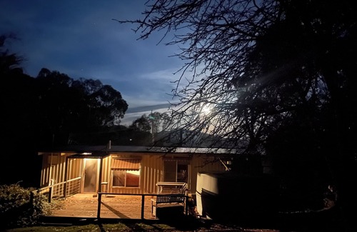Goughs Bay House | The Goughs Bay Lake House