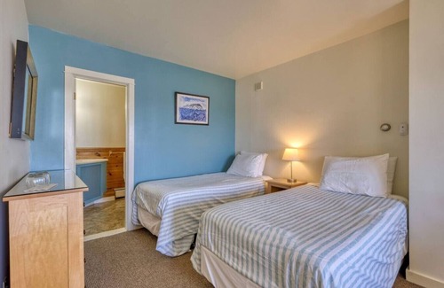Stonington Hotel | The Grace Bailey - Inn on the Harbor