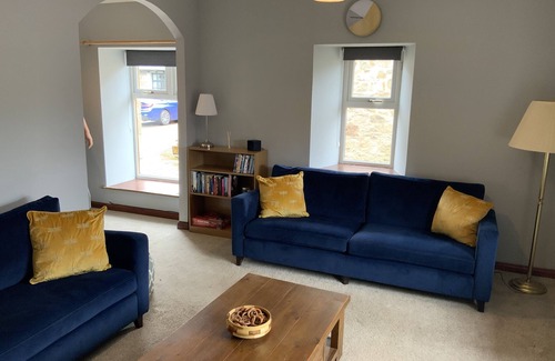 Biggar Cottage | The Granary a gorgeous 3 bedroom cottage, situated at the foot of the Tinto Hill