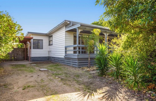 Rye House | The Grandeur by Ready Set Stay - Pet Friendly, BBQ