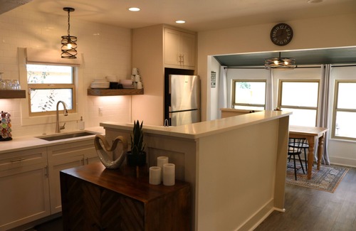 Fredericksburg House | The Grape Escape - Beautiful home with indoor hot tub blocks away from Main St.