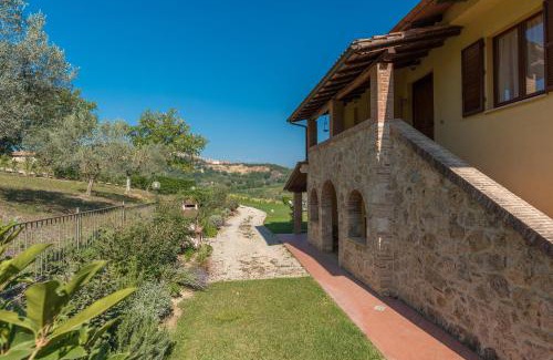 Montepulciano Bed & Breakfast | The Grapevine by MANVI