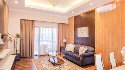 Cisarua Hotel | The Green Peak, ARTOTEL Curated