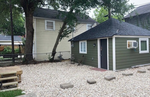 South Central Houston Apartment | The GREEN Tiny House