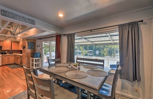 Brices Creek House | 'The Grey Goose': Waterfront Home with Beach