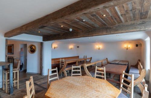 Shap Bed & Breakfast | The Greyhound Hotel