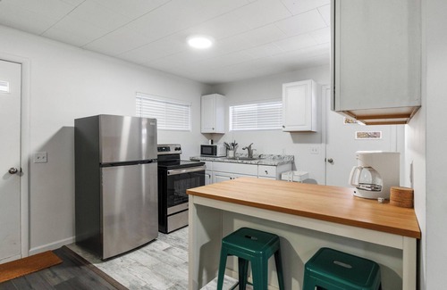Boyne Falls House | The Grove 1/2 mile from Boyne Mountain Sleeps 4