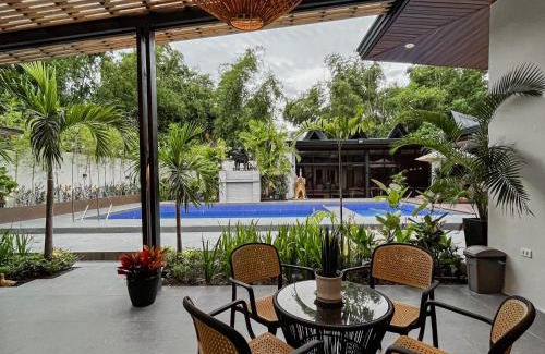 Santa Rita House | The Grove by Six Marys Resort