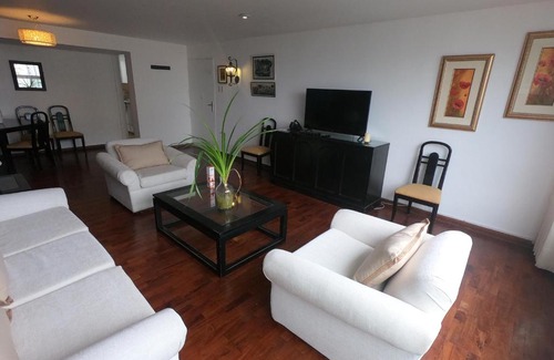 Petit Jean Ocharan Apartment | The Guest House 2 at Miraflores, Lima Peru