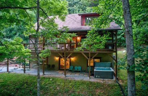 Sugar Grove House | The Guf