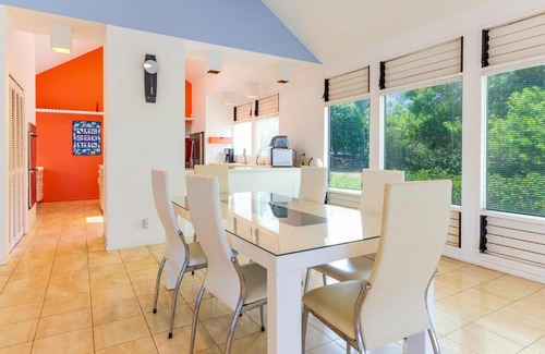 Waikoloa House | The H-House