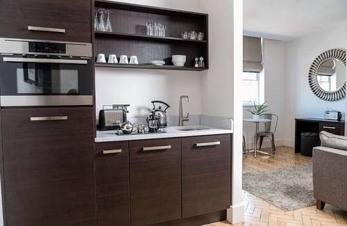 Carlisle Apartment | The Halston