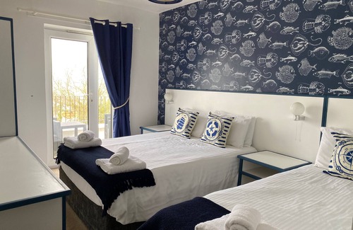 Cemaes Bay Hotel | The Harbour Hotel